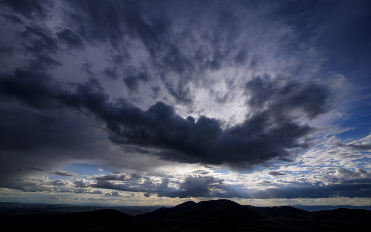 Búcsúzik a forróság: vasárnap országszerte felfrissül az idő
