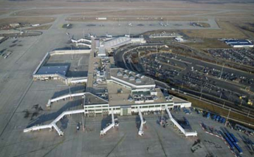 Nagy Márton: visszaszereztük, újra magyar kézben a reptér