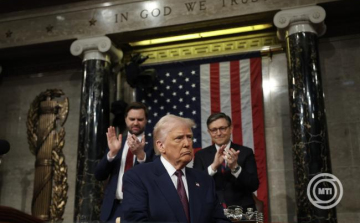 Jelentősen csökkennek a külföldi segélyprogramokra és médiatámogatásokra szánt amerikai pénzek