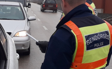 A kerékpárosokat és motorosokat fogja ellenőrizni a rendőrség