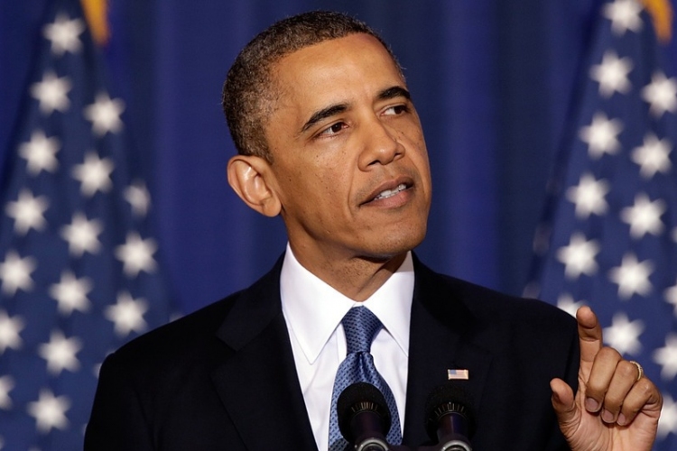 Obama bocsánatot kért azoktól, akik elveszítik az egészségbiztosításukat