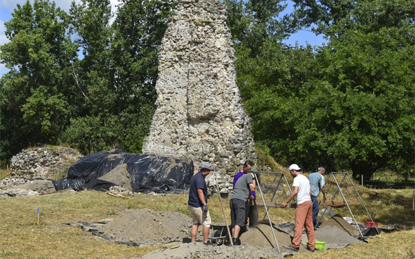 Tizenkét éve kutatják a Gólyavár romjait