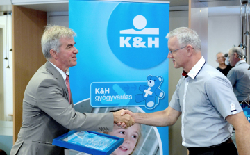 Innovatív eszközökkel segíti a K&H a gyermekek kíméletes gyógyítását