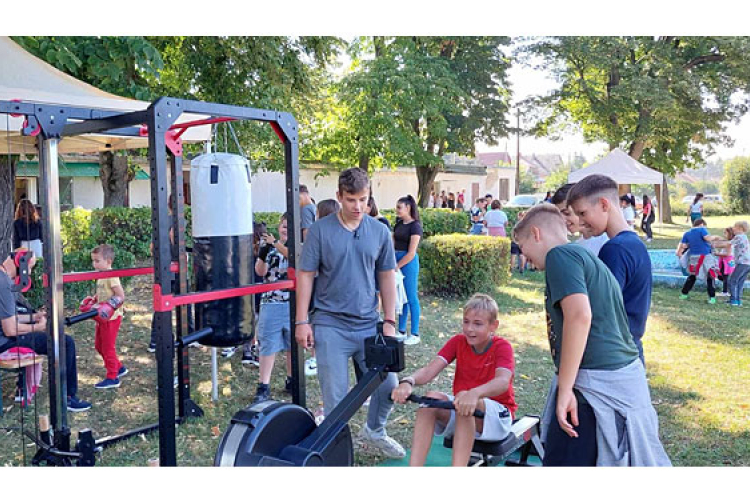 Sportágválasztót tartottak Dombóváron