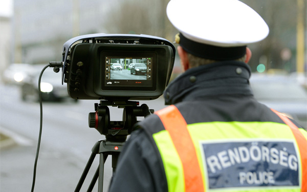 Ma egész nap dolgozik a traffipax Dombóváron