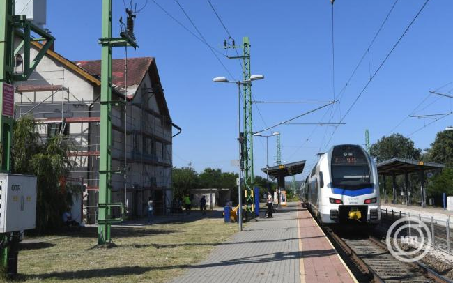 MÁV: jön az éves ország- és vármegyebérlet december közepétől