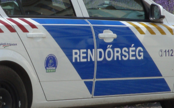 Árokba hajtott egy busz, tömegszerencsétlenség okozása miatt nyomoznak