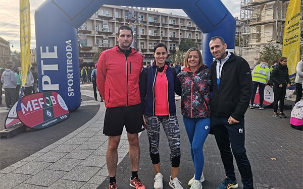 Második helyen végzett a dombóvári csapat a 84 km-es futóversenyen
